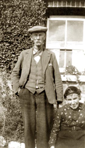 Joseph and Anne O'Reilly, taken in Urker in the early 1930s